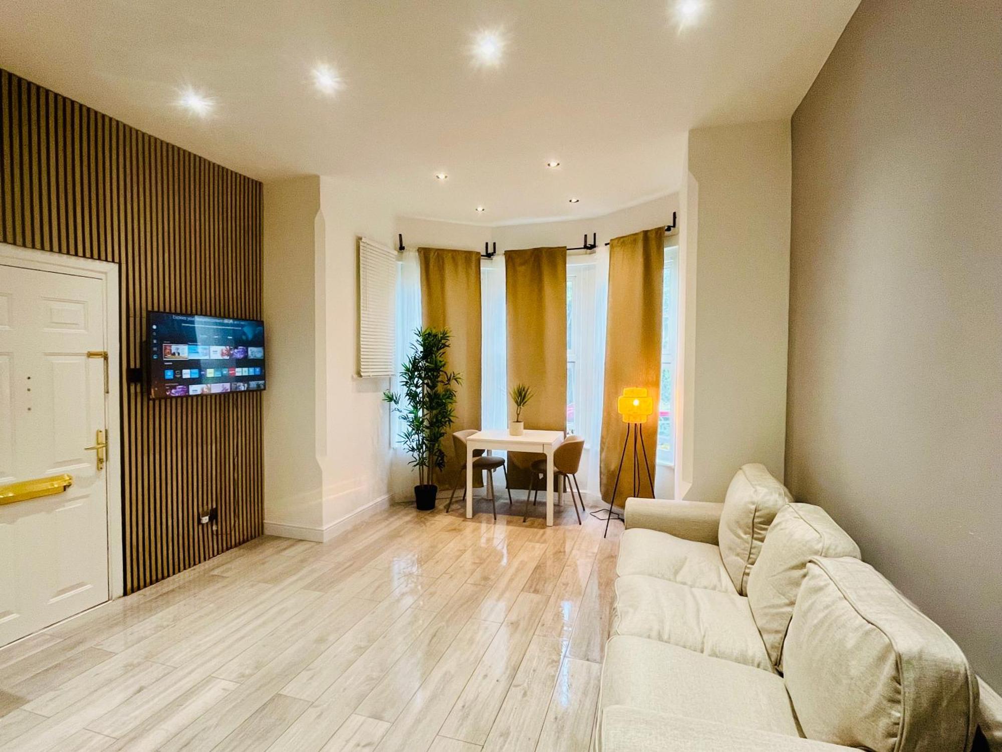 Modern Flat With Garden- 10Min Uber To Harry Potter Studios Watford  Exteriör bild